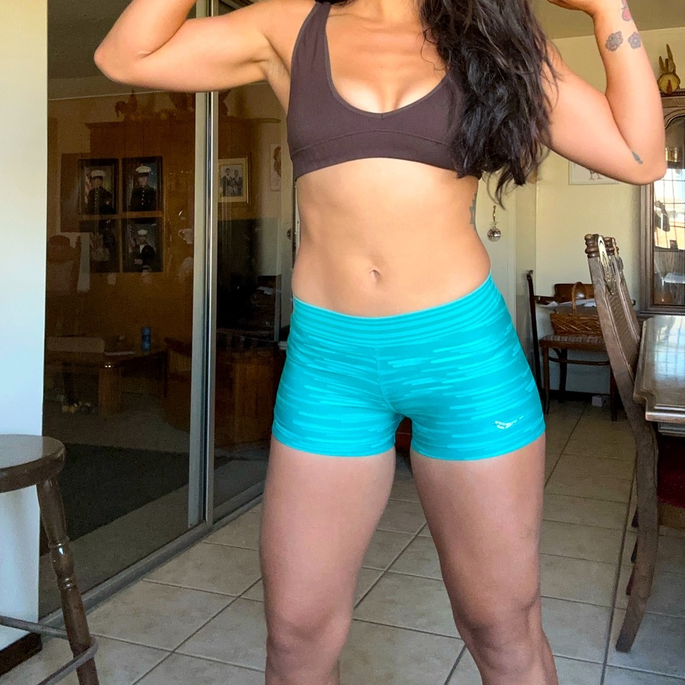 Saucony spandex shorts